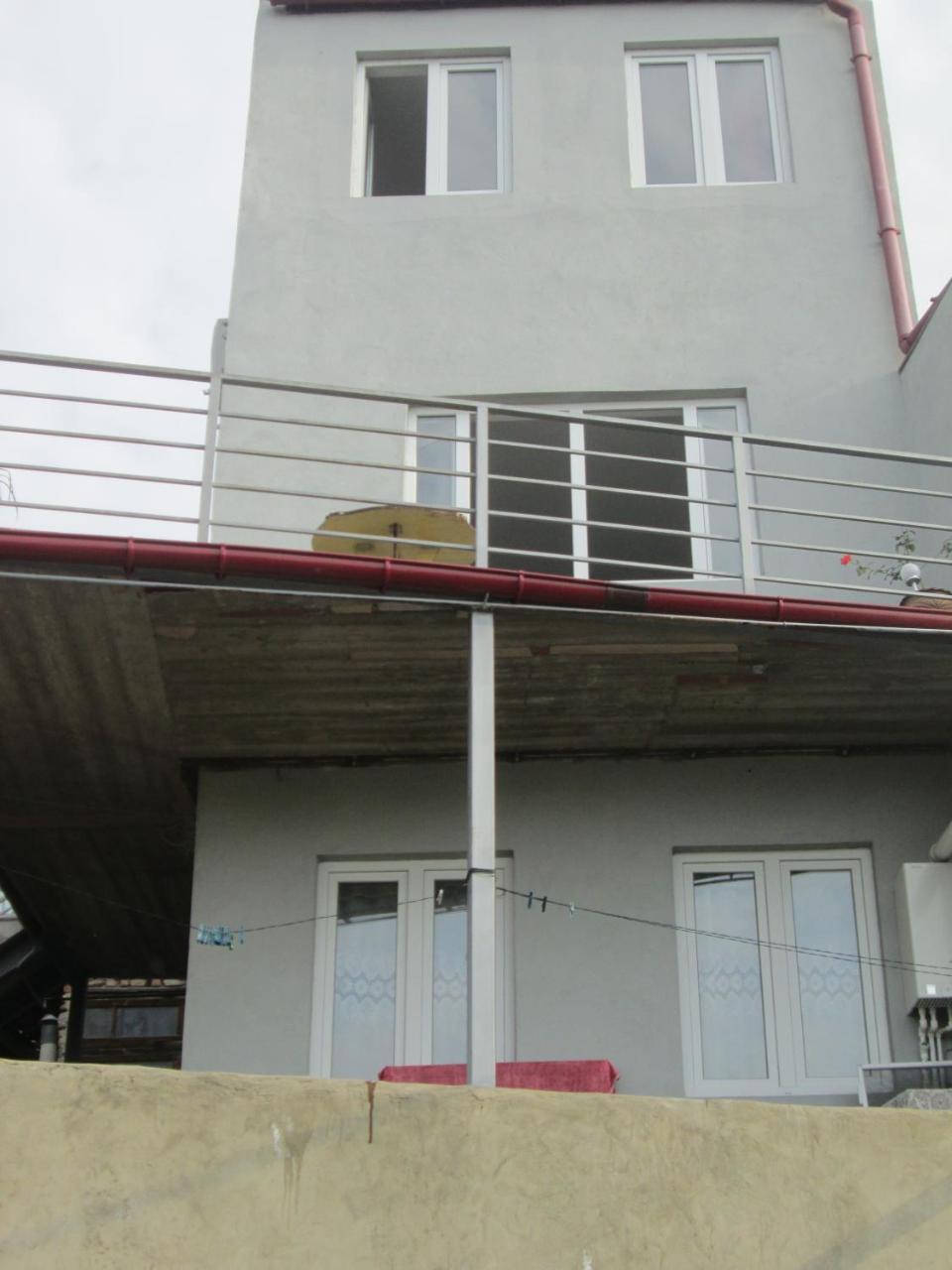 Margo Hostel House Tbilisi Exterior photo